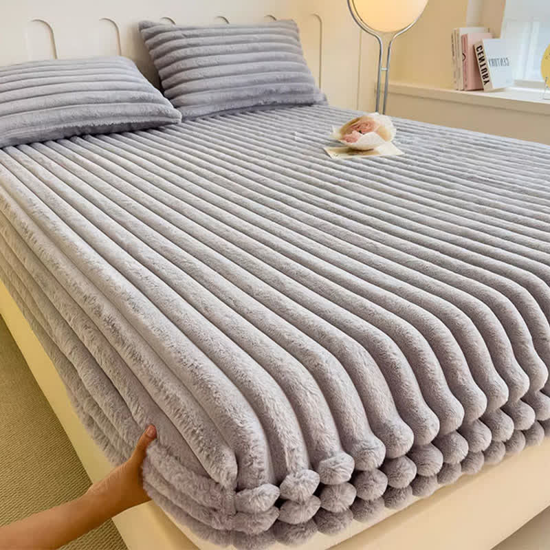 Simple Plush Fleece Warm Fitted Sheet - image 8