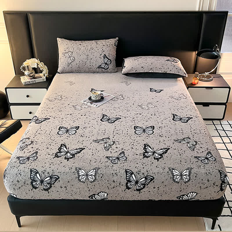 Butterfly Fleece Warm Fitted Sheet - image 1