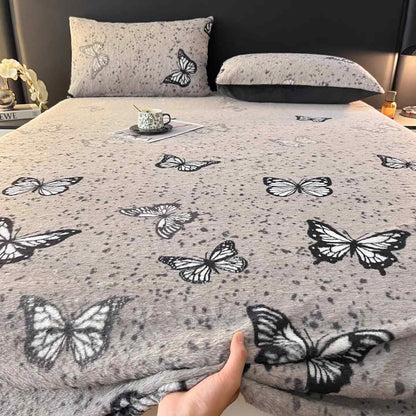 Butterfly Fleece Warm Fitted Sheet - image 2