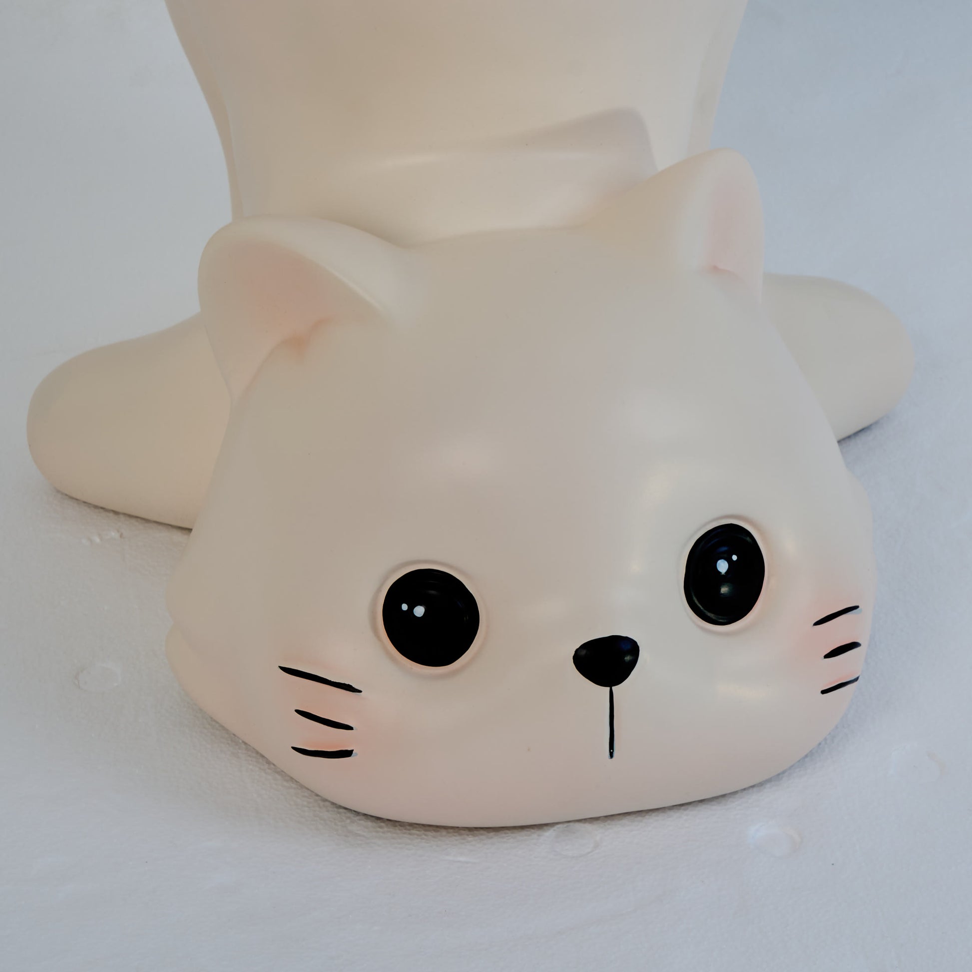 White Cat Chic Side Table - image 4