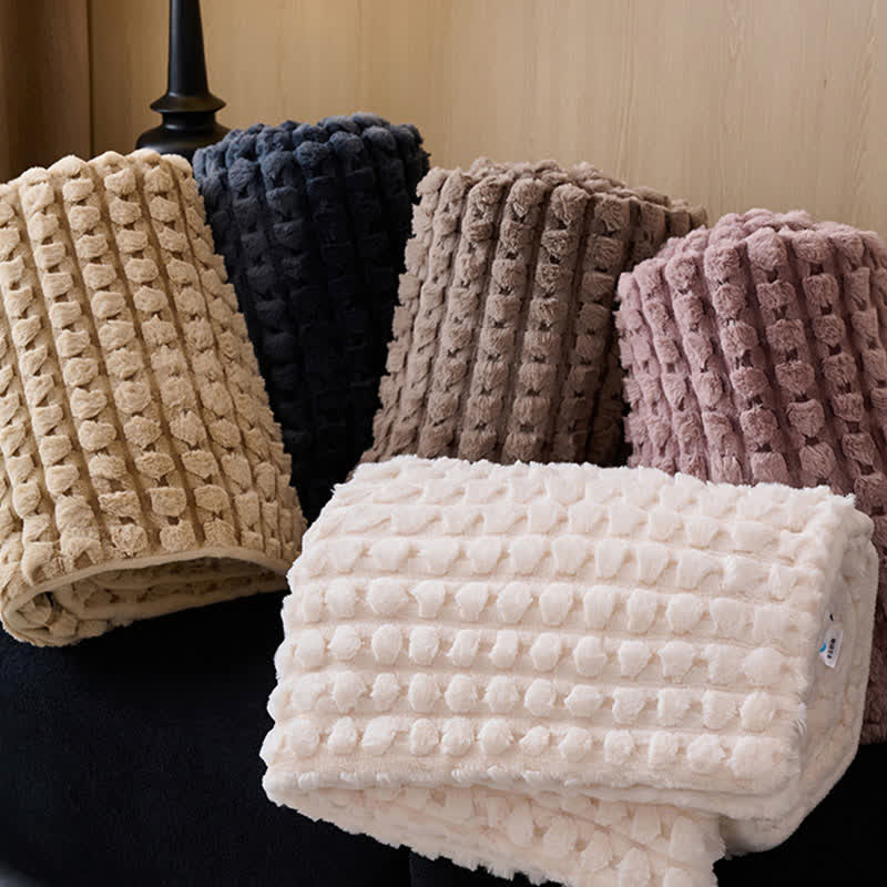 Modern Luxurious Fleece Throw Blanket - image 1