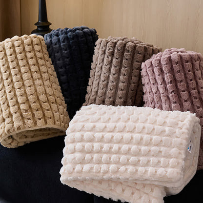 Modern Luxurious Fleece Throw Blanket - image 1