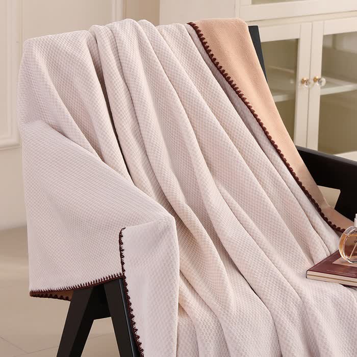 Plaid Jacquard Warm Throw Blanket - Beige - 2PCS Pillowcases - 19" x 29" - image 2