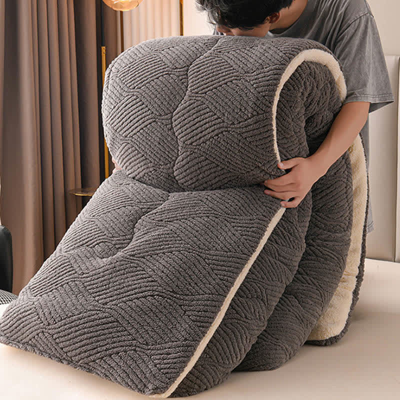 Wavy Striped Jacquard Sherpa Plush Blanket - image 7