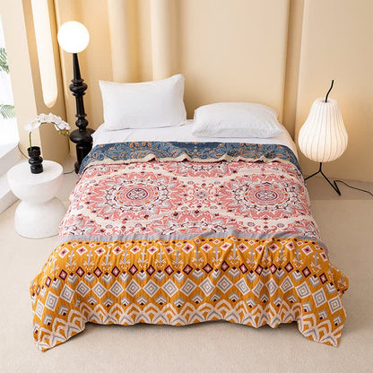Retro Ethnic Geometric Pattern Cotton Quilt - Queen - image 0