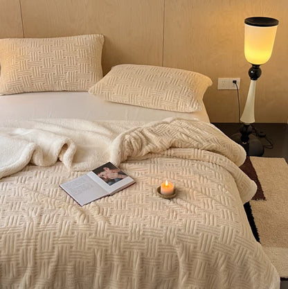 Simple Double-sided Fleece Throw Blanket - image 22