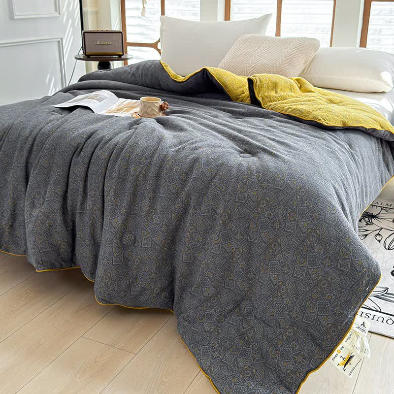 Subtle Pattern Cotton Gauze Quilt - image 2