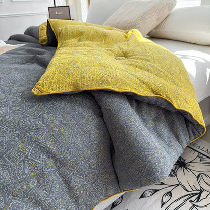 Subtle Pattern Cotton Gauze Quilt - image 3