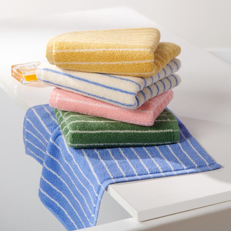 Pure Cotton Soft Bath Towel Set (3-Pack) - image 2