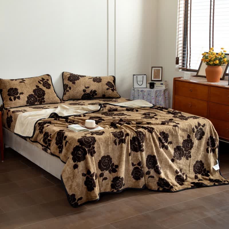 Rose Plush Fitted Sheet Blanket - image 4