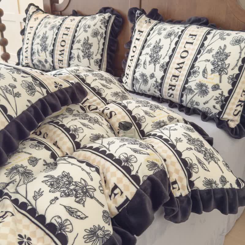 Floral Ruffled Plush Warm Bedding Set - image 4