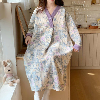 Rustic Floral Loose V-Neck Nightdress - image 1