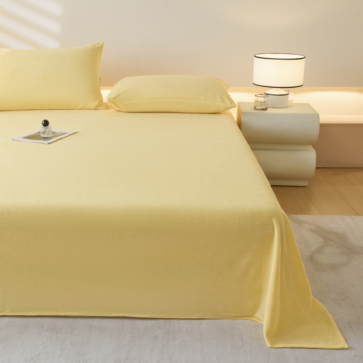 Ownkoti Minimalist Solid Color Plush Sheet - Yellow - Coverlet with 2PCS Pillowcases - King - image 7