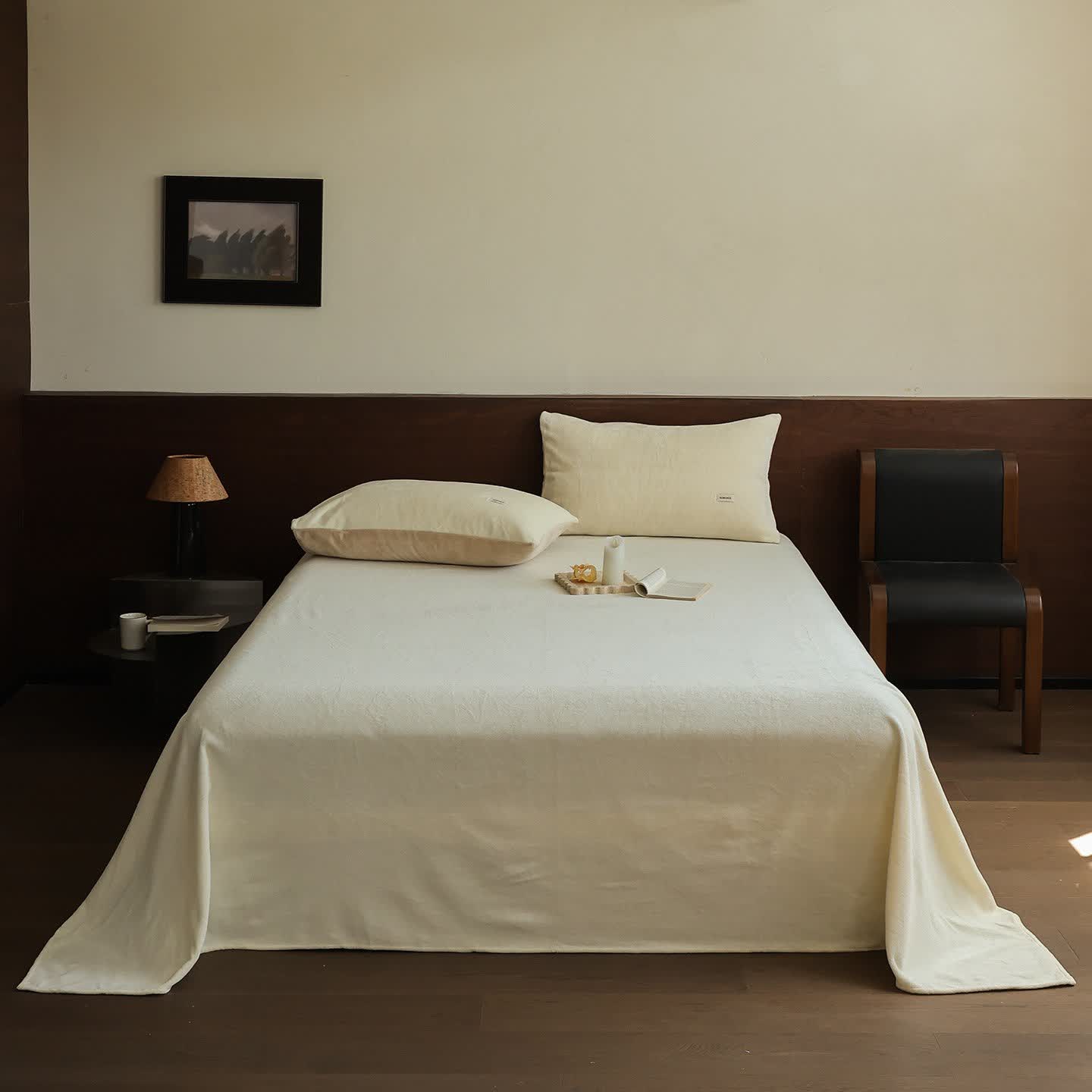 Ownkoti Solid Color Warm Fluffy Coverlet - Beige - Coverlet with 2PCS Pillowcases - King - image 13