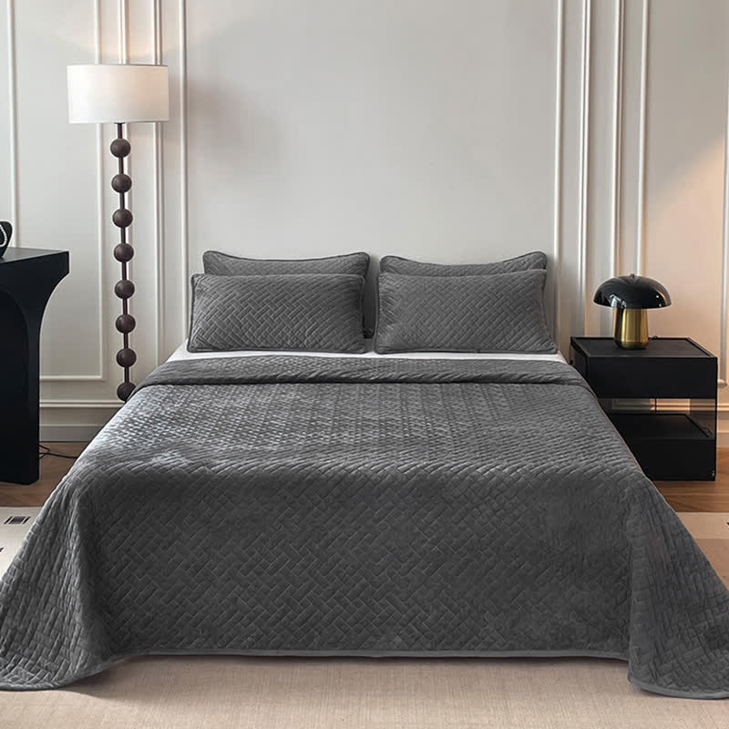 Ownkoti Solid Color Grid Quilted Coverlet - image 9