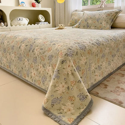 Ownkoti Elegant Floral Plush Throw Blanket - image 2