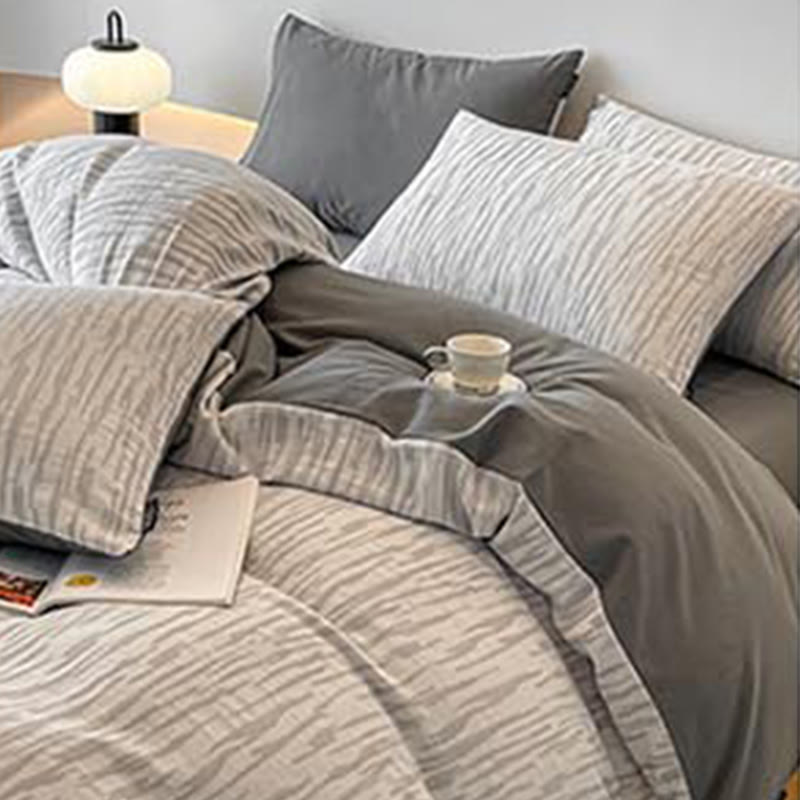 Luxury Pure Cotton Bedding Set (4PCS)  - image 10