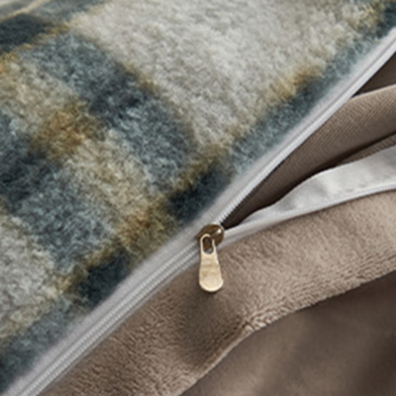 Classic Plaid Cozy Thick Bedding Set (4PCS)  - image 33