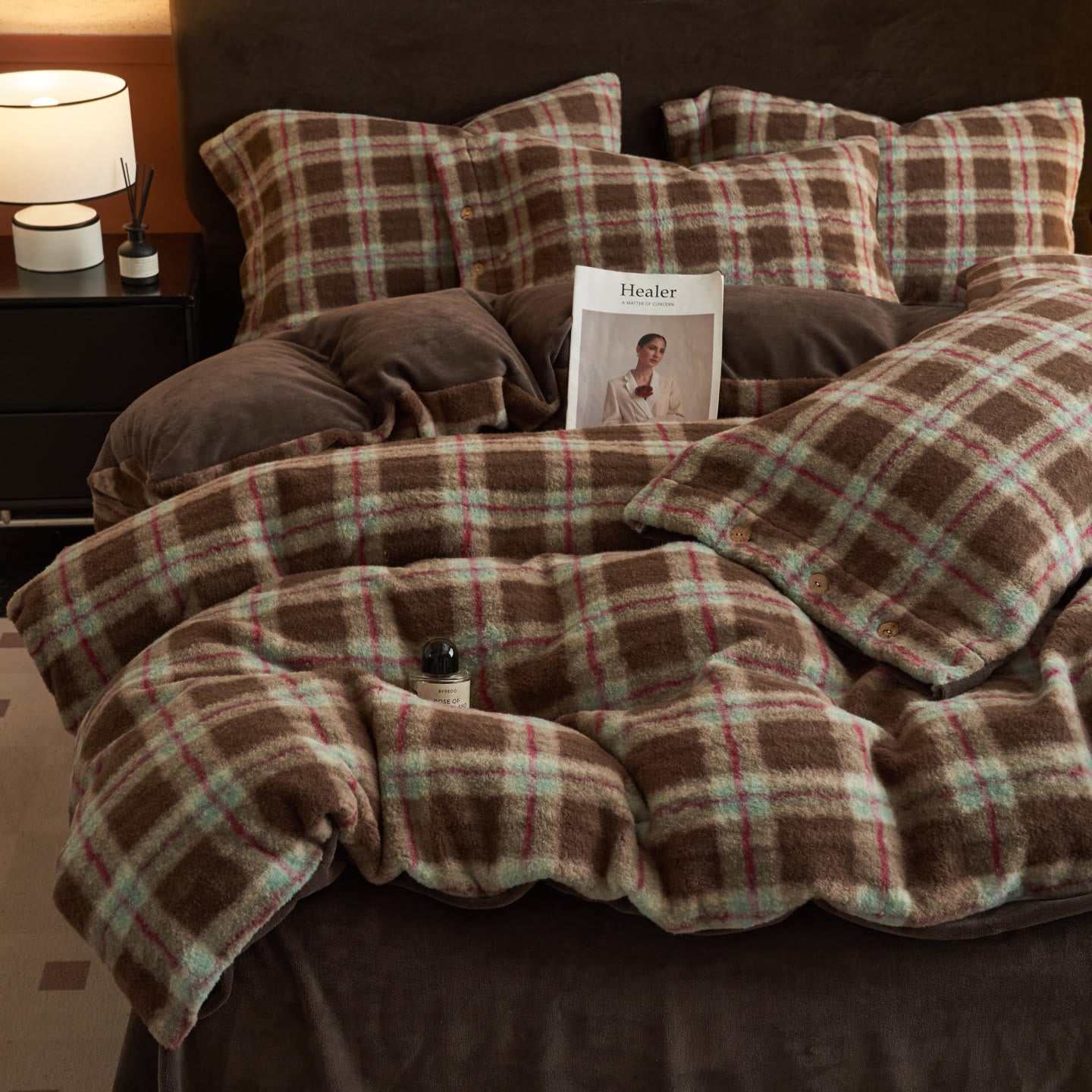 Ownkoti Classic Plaid Cozy Thick Bedding Set (4PCS)  - image 23