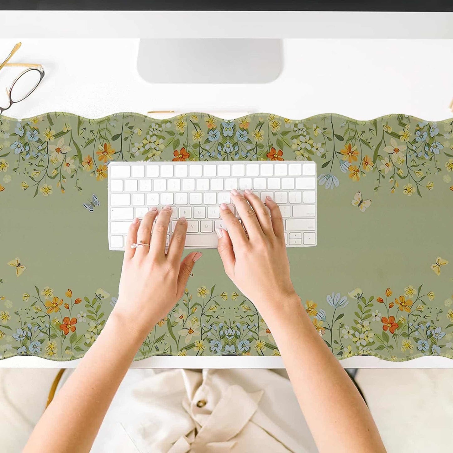 Floral Ergonomic Desk Mouse Pad Set  - image 8