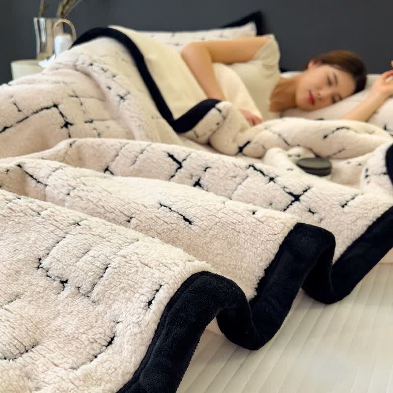 Ownkoti Simple Modern Plush Throw Blanket - image 2