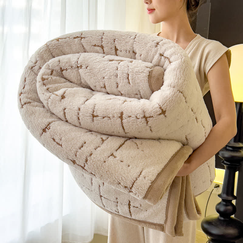 Ownkoti Simple Modern Plush Throw Blanket - White & Camel - Queen - image 5