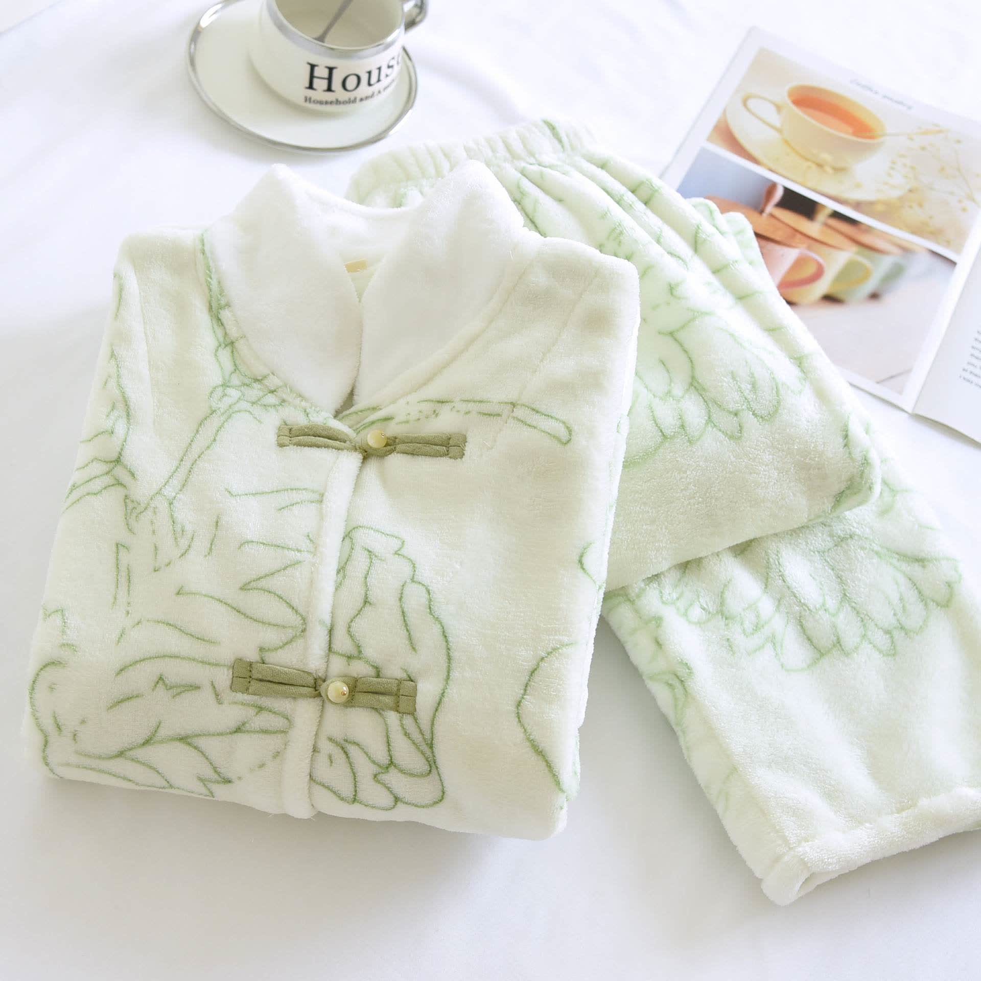 Ownkoti Fresh Green Line-Art Plush Loungewear Set - image 1