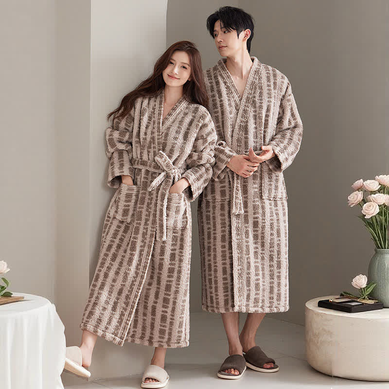 Ownkoti Unisex Luxury Line-Art Plush Robe - image 3