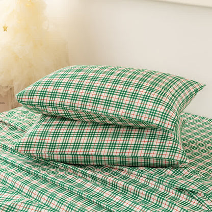 Ownkoti Classic Christmas Gingham Sheet Set - image 3