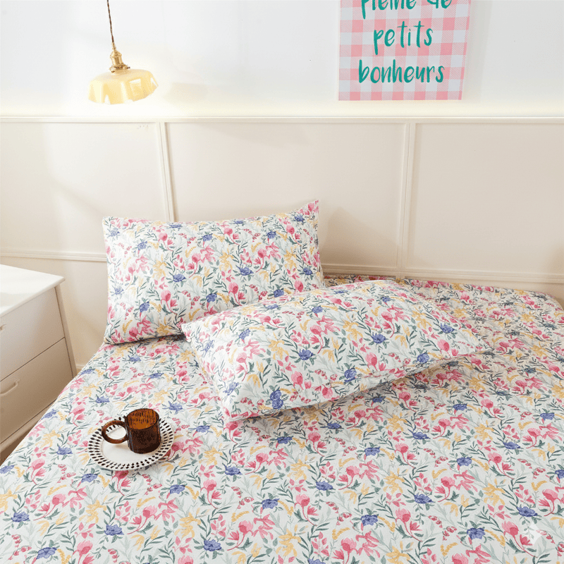 Ownkoti Watercolor Meadow Floral Sheet Set - image 2
