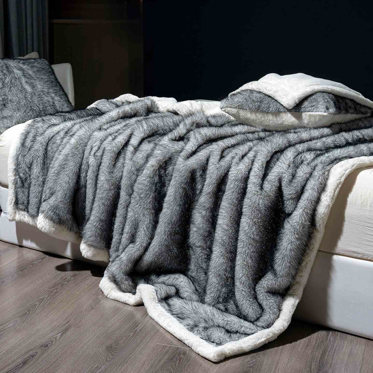 Ownkoti Luxury Faux Fur Plush Blanket - Grey - Queen - image 4
