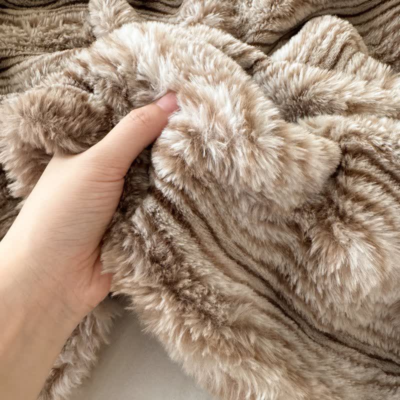 Ownkoti Faux Fur Wavy Jacquard Plush Blanket - image 11