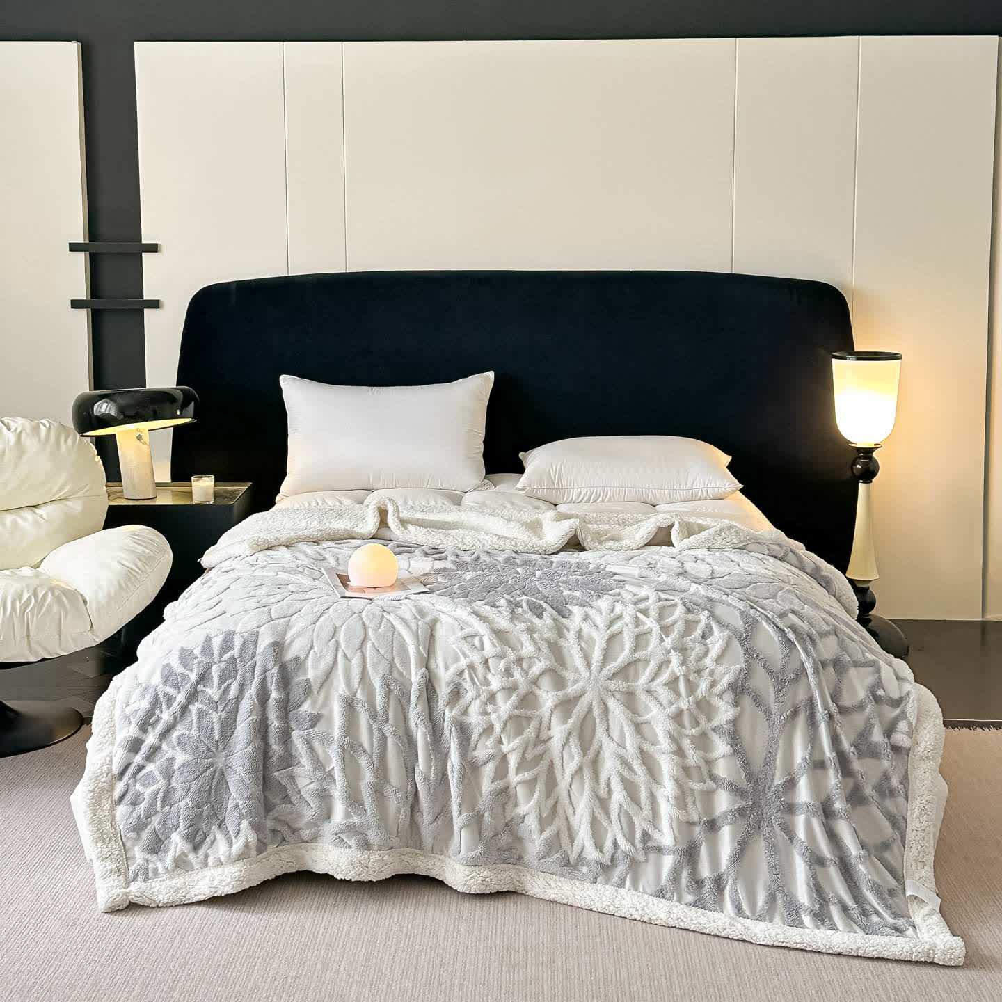 Ownkoti Floral-inspired Jacquard Sherpa Blanket - Light Gray - Queen - image 13