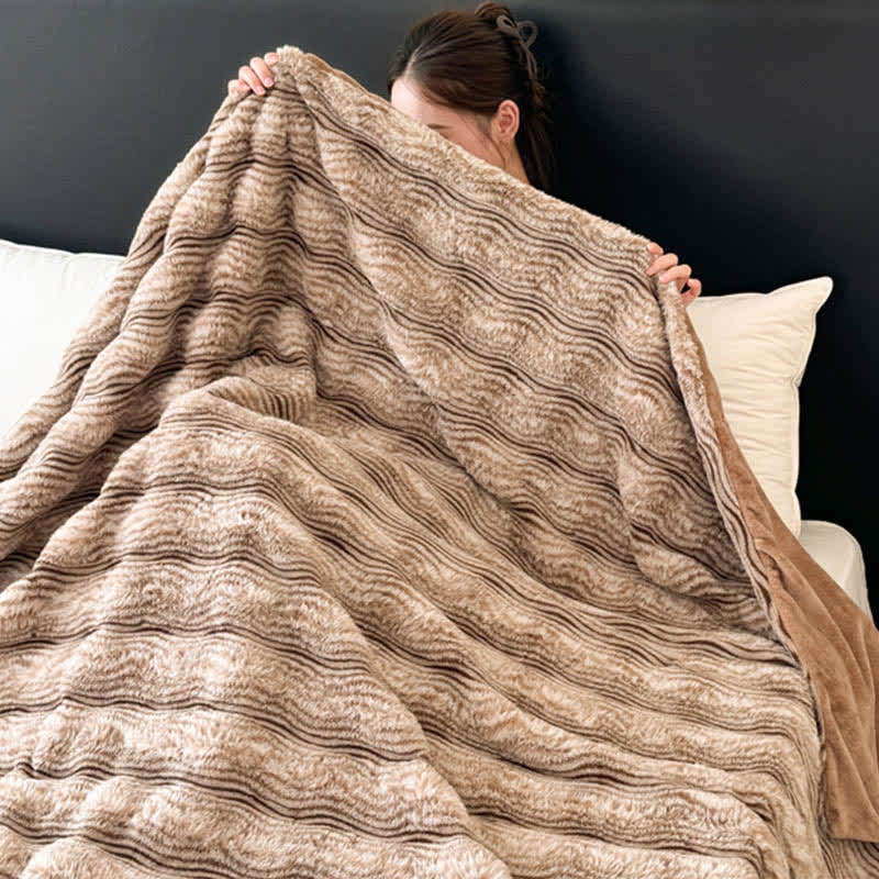 Ownkoti Faux Fur Wavy Jacquard Plush Blanket - image 9