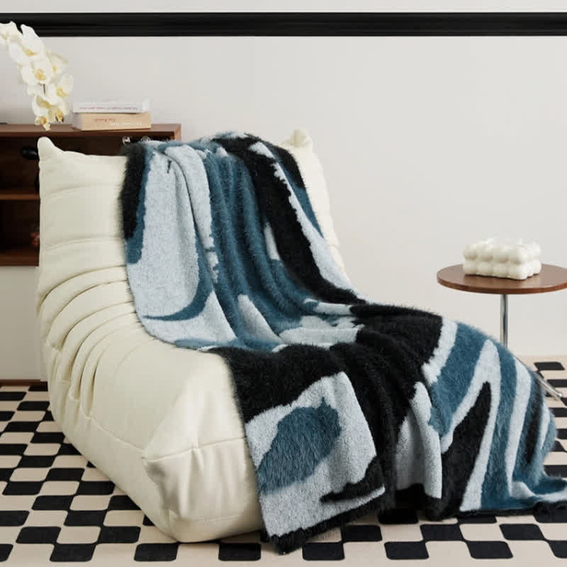 Ownkoti Abstract Art Shaggy Cozy Throw Blanket - image 3