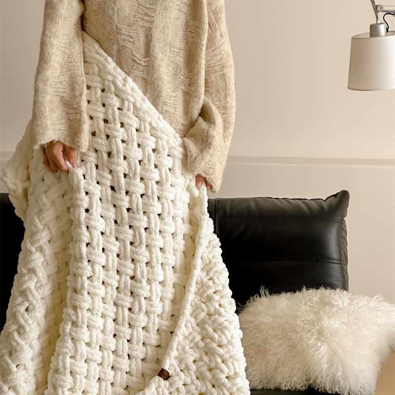 Ownkoti Chunky Knit Hand-Woven Throw Blanket - image 5
