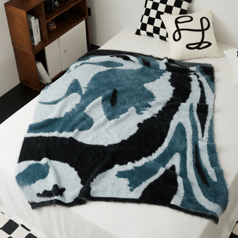 Ownkoti Abstract Art Shaggy Cozy Throw Blanket - image 2