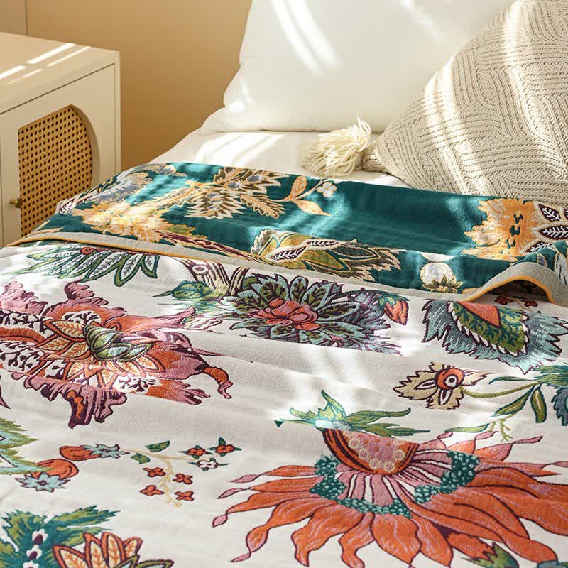Ownkoti Retro Blooming Flower Cotton Gauze Quilt - image 4