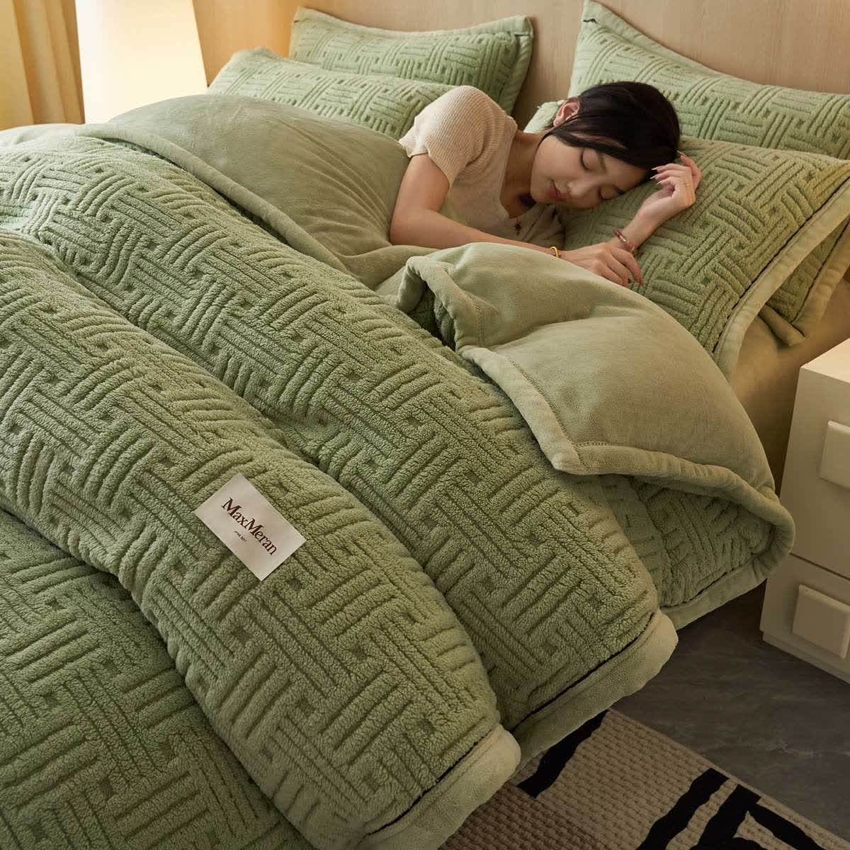 Ownkoti Stripe Knot Textured Plush Bedding Set - Green - Bedding Set (4PCS) - King - image 8