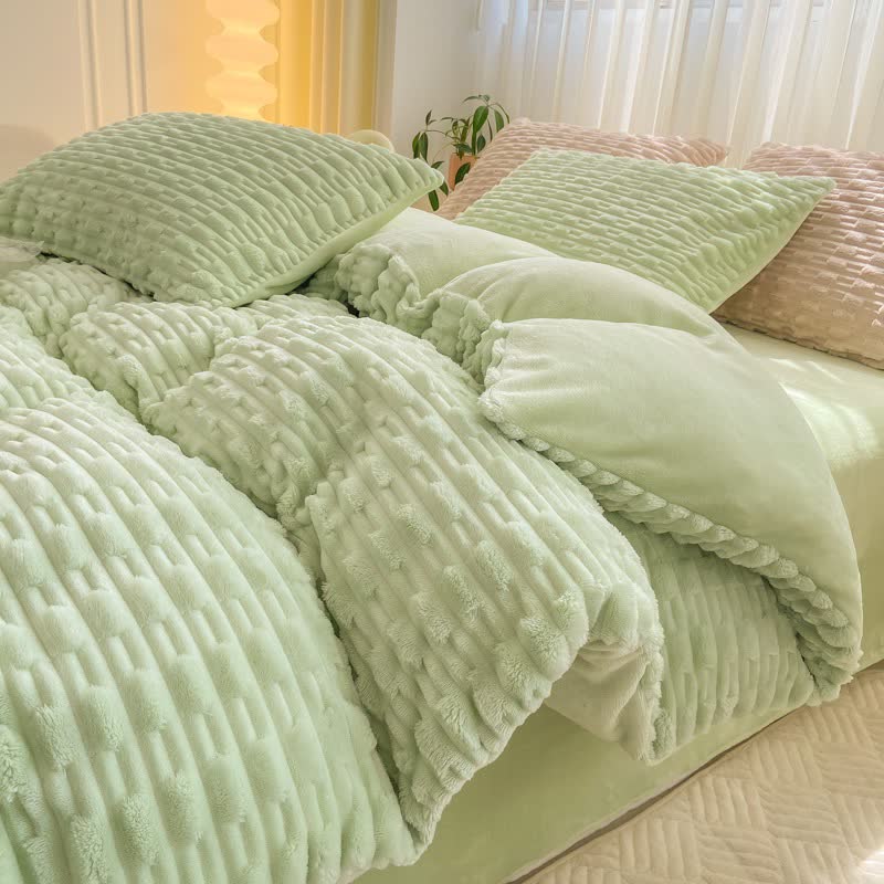 Ownkoti Solid Color Textured Plush Bedding Set - Green - Bedding Set (4PCS) - King - image 16