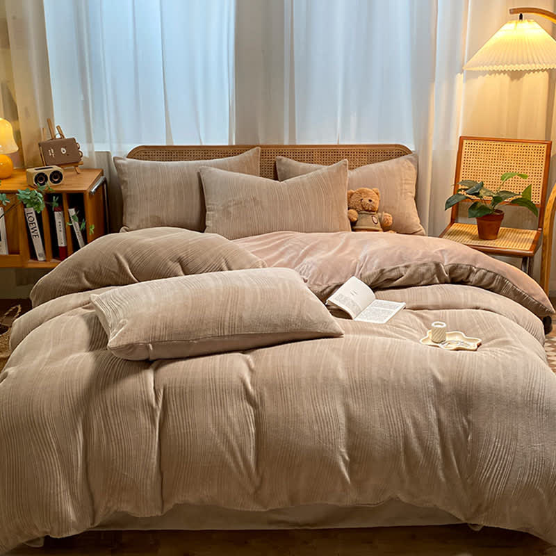 Ownkoti Vertical Striped Textured Plush Bedding Set(4PCS) - image 2