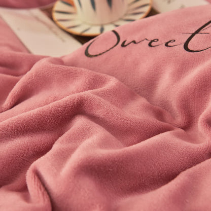 Ownkoti Sweet Home Printed Plush Bedding Set(4PCS) - image 4