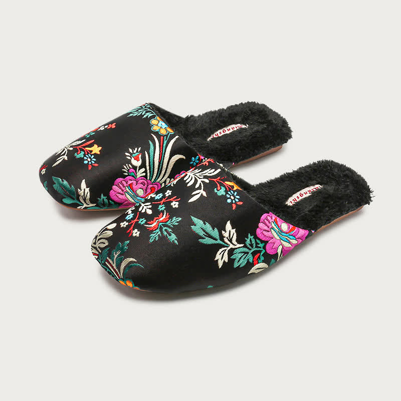 Ownkoti Retro Floral Embroidered Plush House Slippers - Black - L - image 7