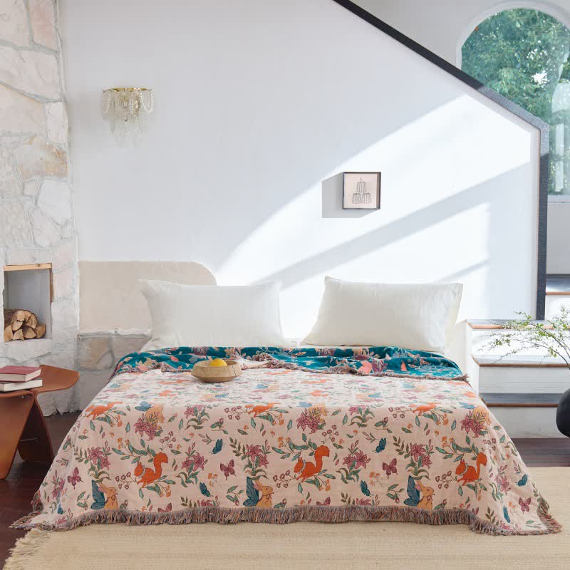 Ownkoti Squirrel Butterfly Floral Cotton Gauze Quilt - image 2