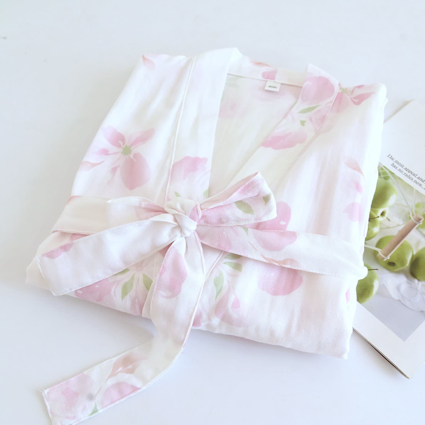 Ownkoti Cherry Blossom Cotton Gauze Kimono Bathrobe - image 2