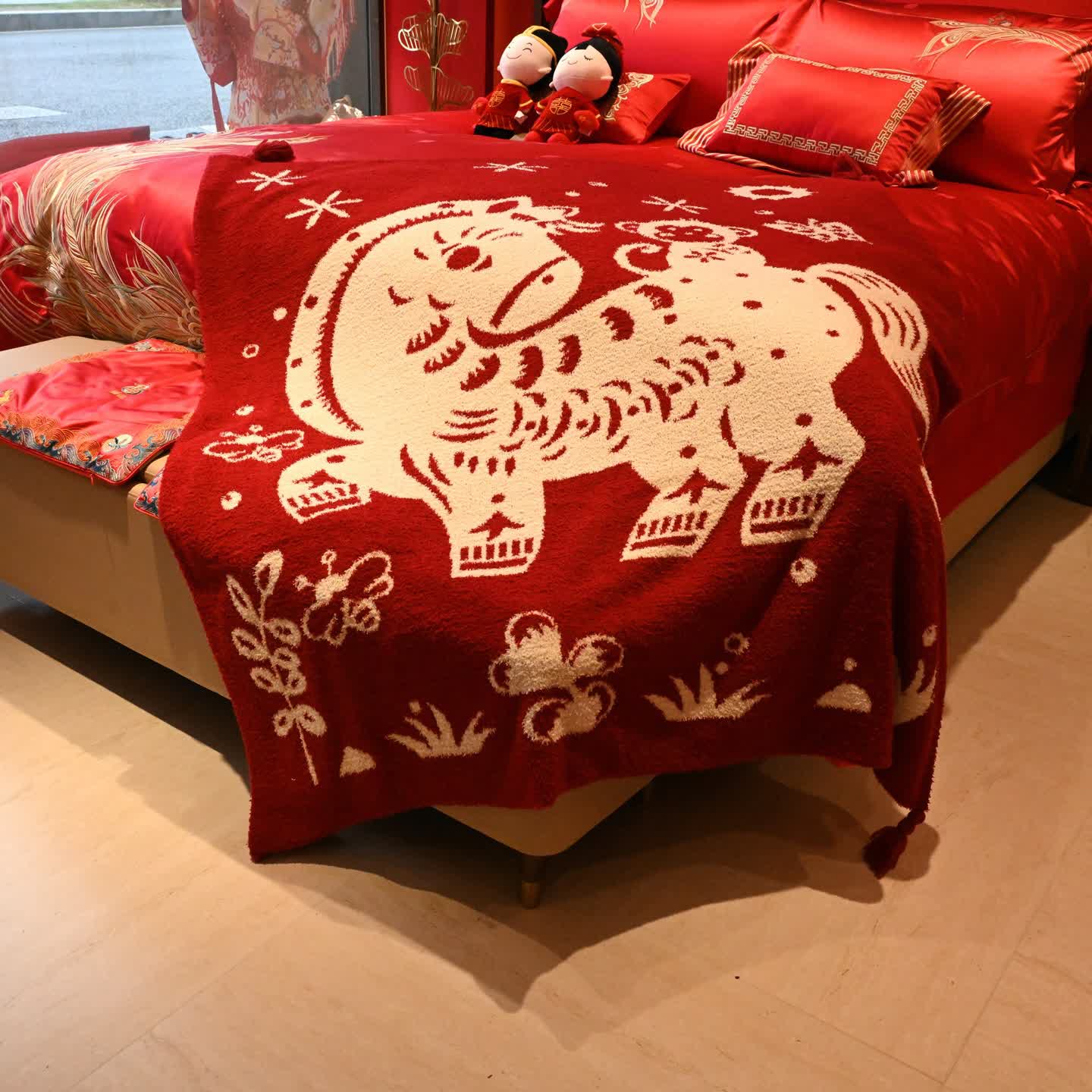 Ownkoti Festive Horse Pattern Double-Sided Blanket - image 3