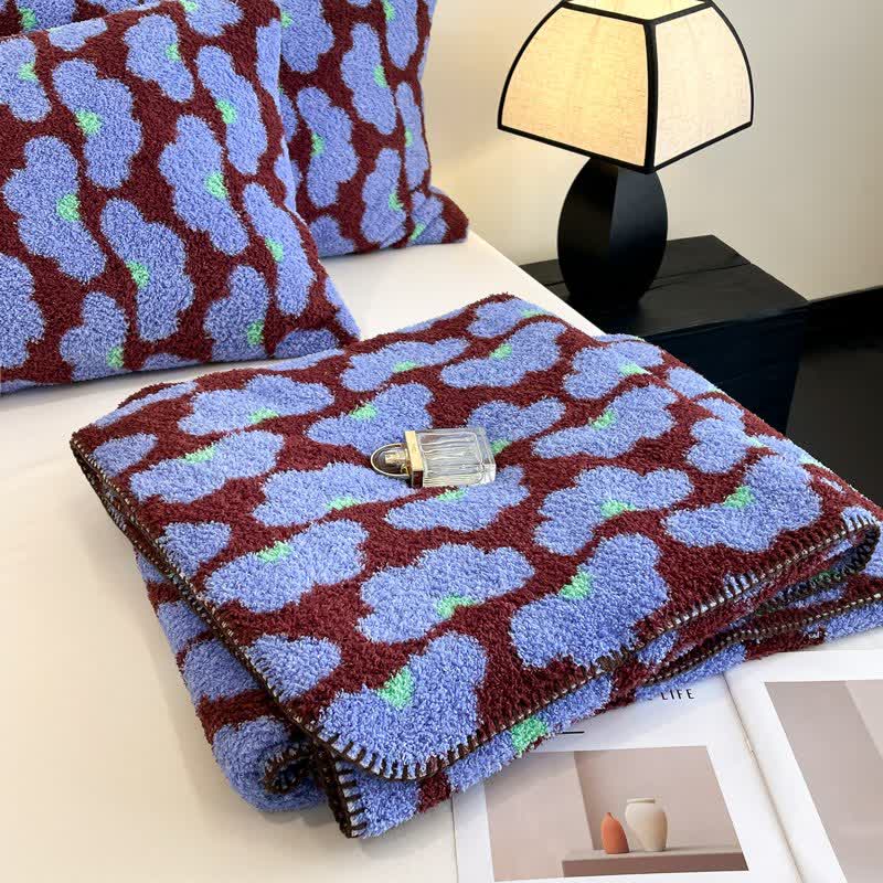 Ownkoti Artistic Cloud Fluffy Throw Blanket - image 1