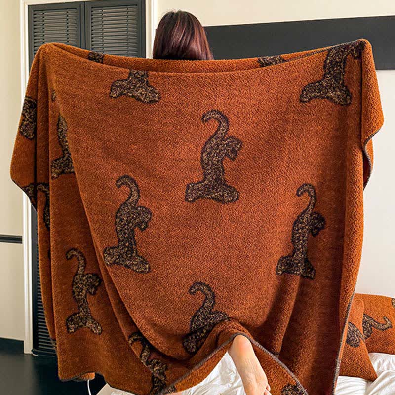 Ownkoti Vintage Leopard Fluffy Throw Blanket - image 3