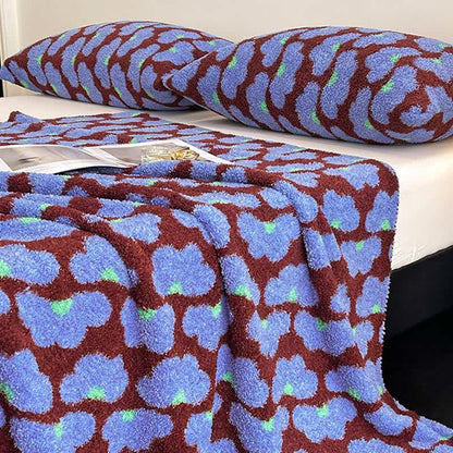 Ownkoti Artistic Cloud Fluffy Throw Blanket - image 4