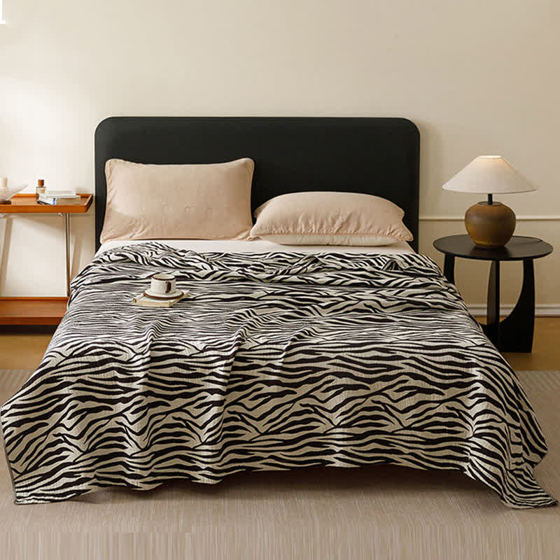 Ownkoti Modern Zebra Stripe Pure Cotton Quilt - Black - Queen - image 0